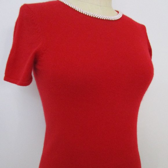 Red CASHMERE Pullover Knit Sweater Pearls Short Sleeve Cuddly Fuzzy Yumm - Picture 1 of 10